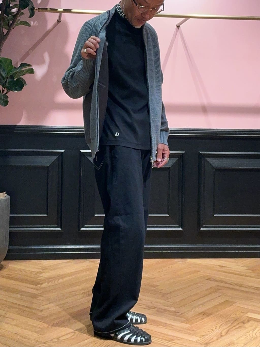 torigoeさんの「DRESSTERIOR｜ミリタリーニットジャケット」を使ったコーディネート