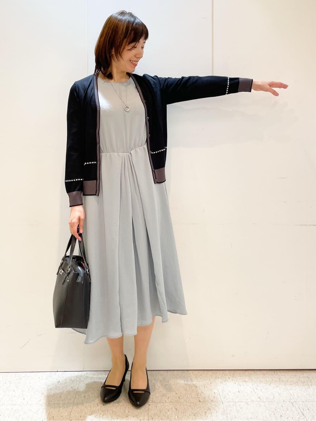 めいさんの「Reflect｜【WEB先行カラーあり／手洗い可／アンサンブル可】バイカラーカーディガン」を使ったコーディネート