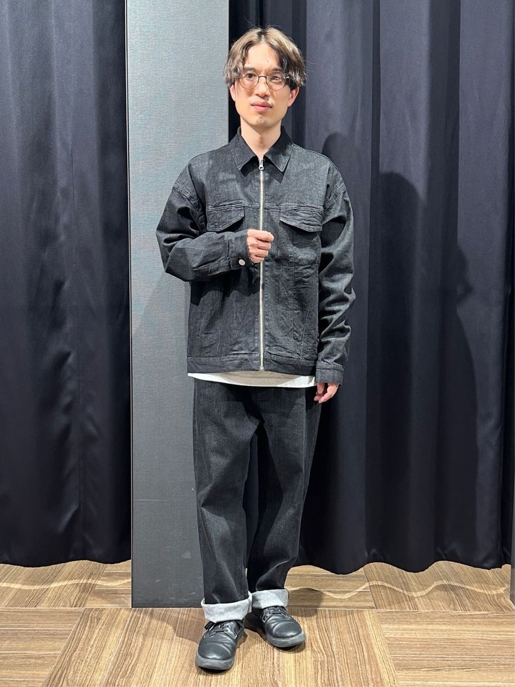 tomoyaさんの「THE SHOP TK｜コットンデニムブルゾン 【セットアップ可】」を使ったコーディネート