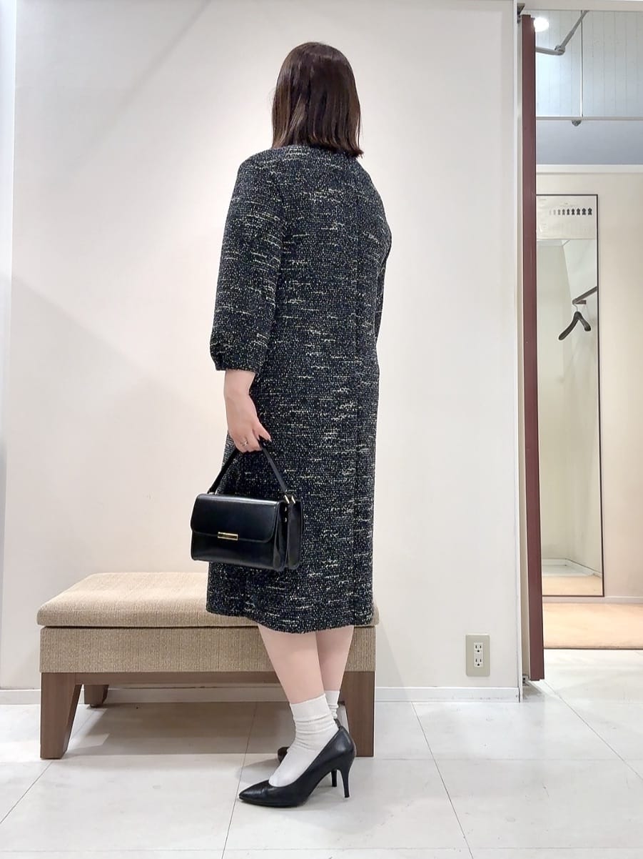 YUIさんの「UNTITLED｜【洗える/ストレッチ】ツイードジャージワンピース」を使ったコーディネート