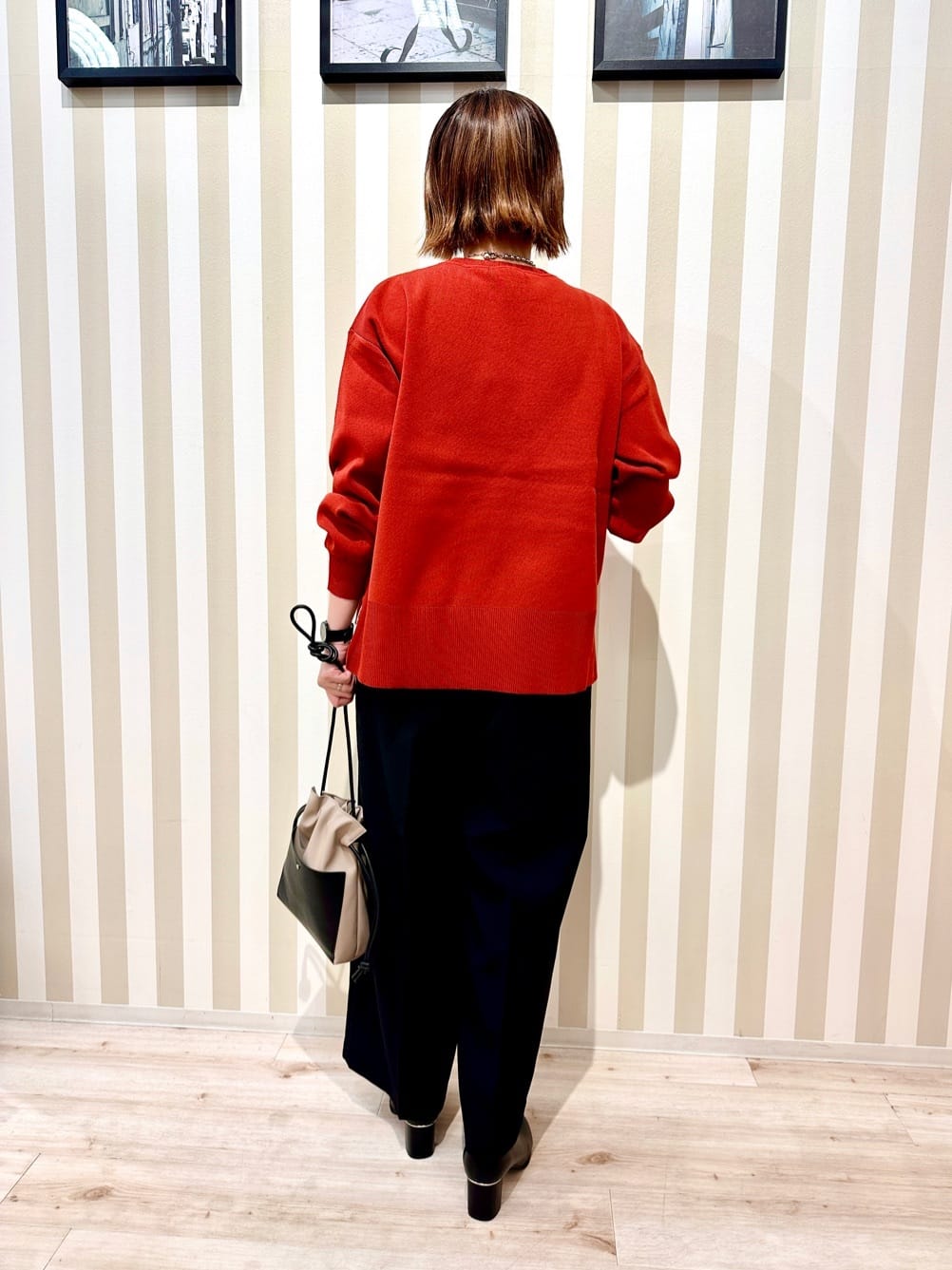 Hanさんの「SHOO･LA･RUE｜【S-LL/洗える】一枚で簡単こなれ見え スポンディッシュ 裾レイヤード風ニット【CIRCRIC】」を使ったコーディネート