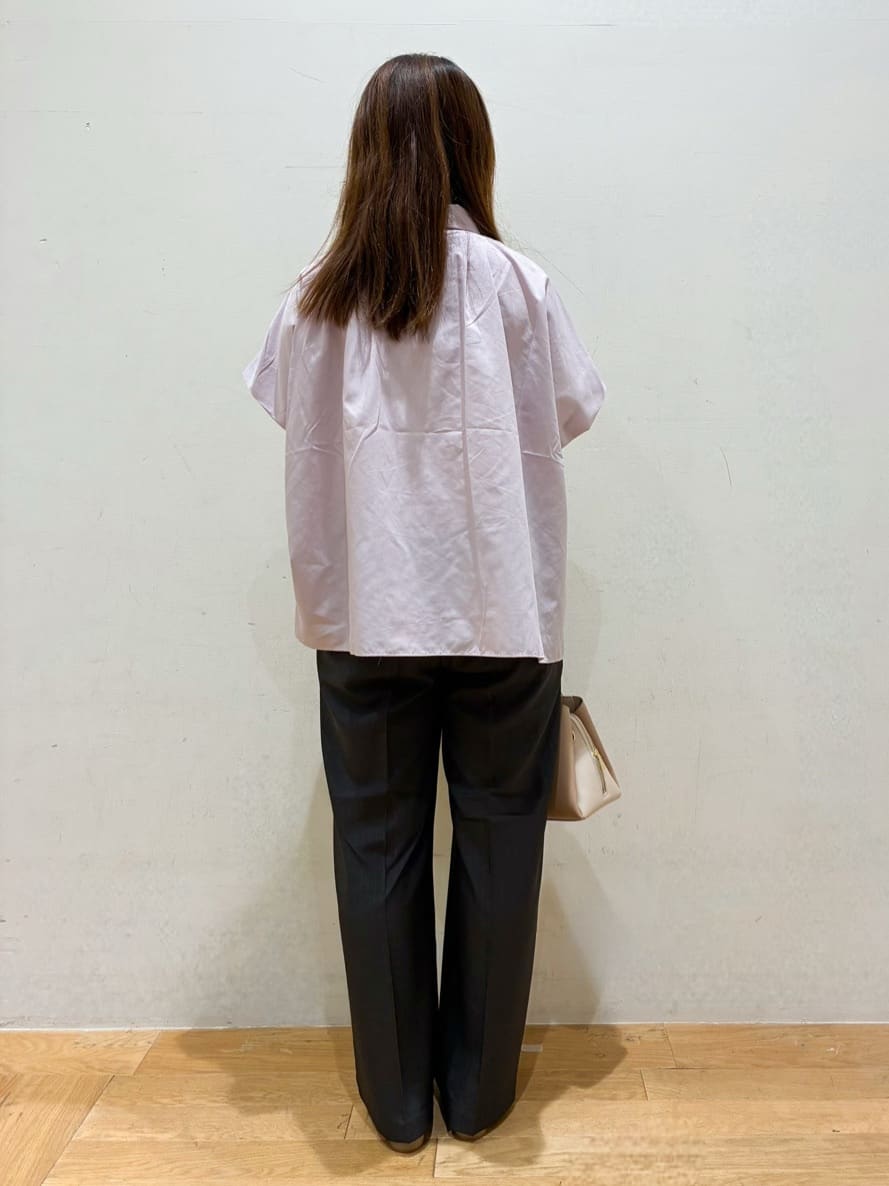 kurumiさんの「OPAQUE.CLIP｜《andGIRL掲載》リラクシーシャツ【洗濯機洗い可】」を使ったコーディネート