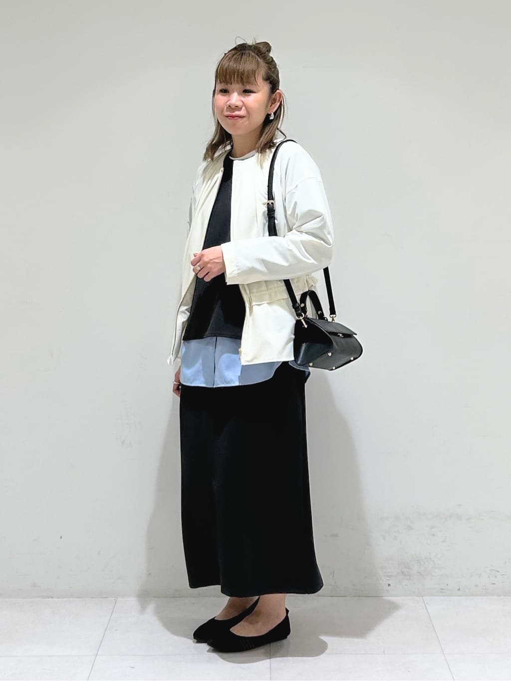 tsuyuさんの「INDIVI｜【コットン】シャツ切り替えカットソー」を使ったコーディネート