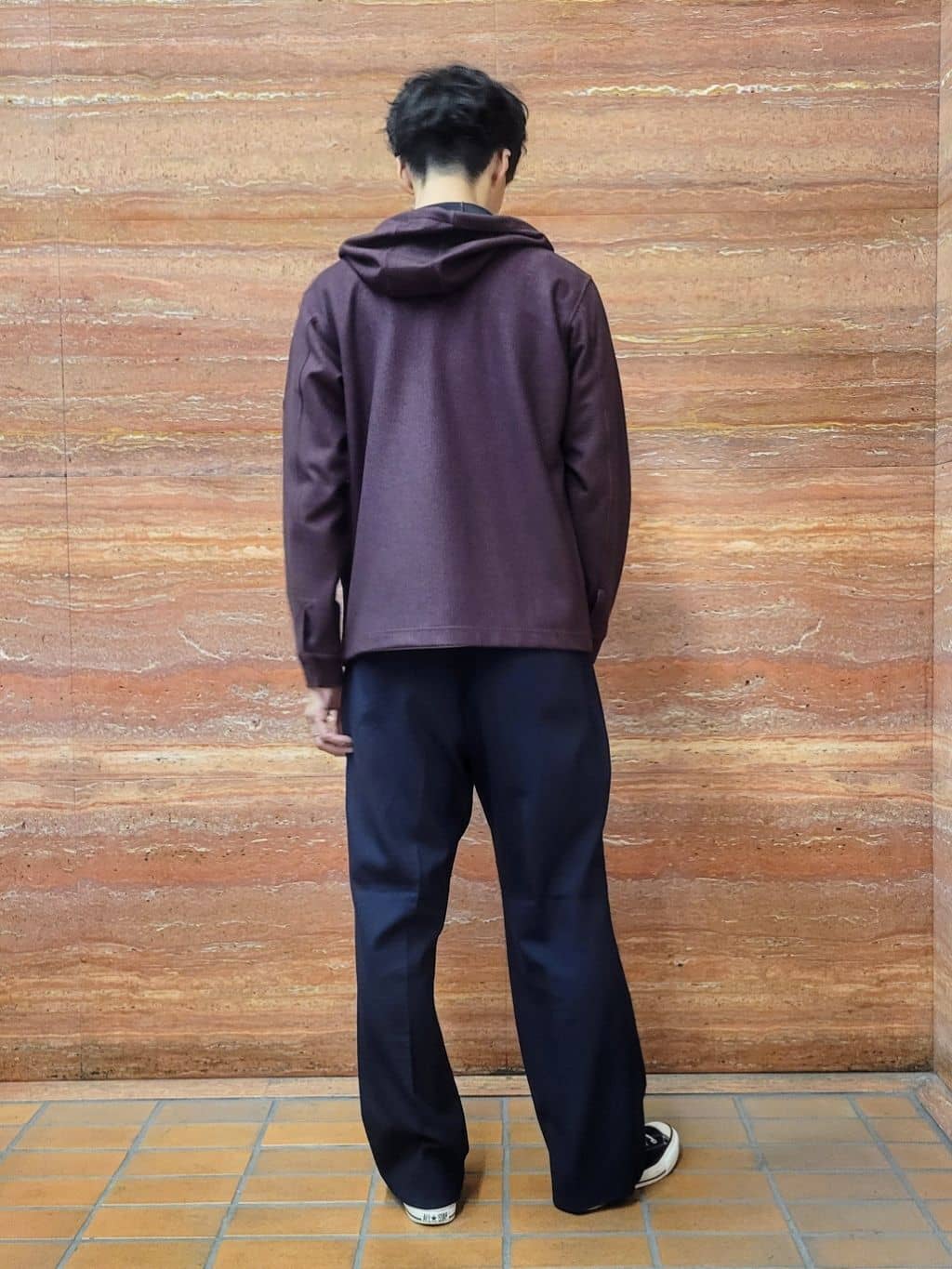 piroyaさんの「TAKEO KIKUCHI｜ストレッチ テーラードＴシャツ」を使ったコーディネート