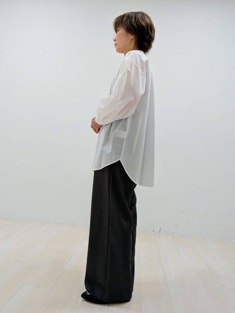 nishiさんの「Reflect｜【ウエスト総ゴム／セットアップ／単品使いOK◎】ベスト＋ストレートパンツセット」を使ったコーディネート