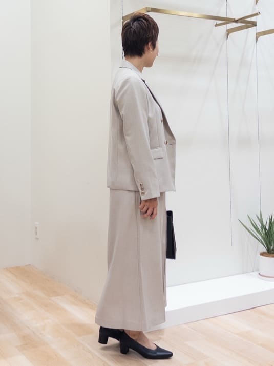 シュウコさんの「grove｜【カセット服】ダブルブレストテーラードジャケット」を使ったコーディネート