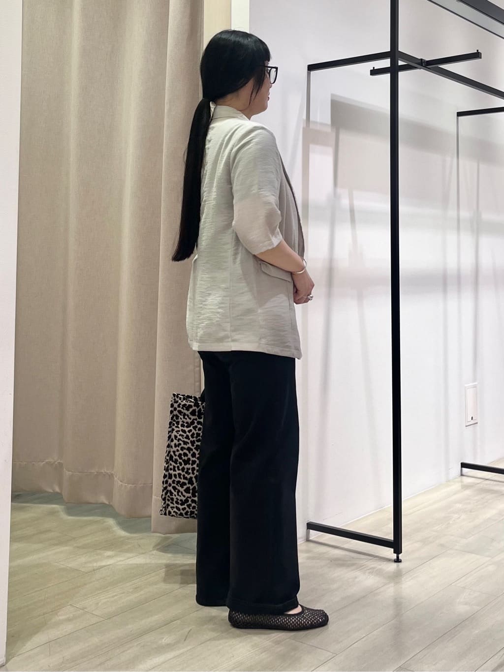 hasuさんの「INDIVI｜ライトダブルジャケット」を使ったコーディネート