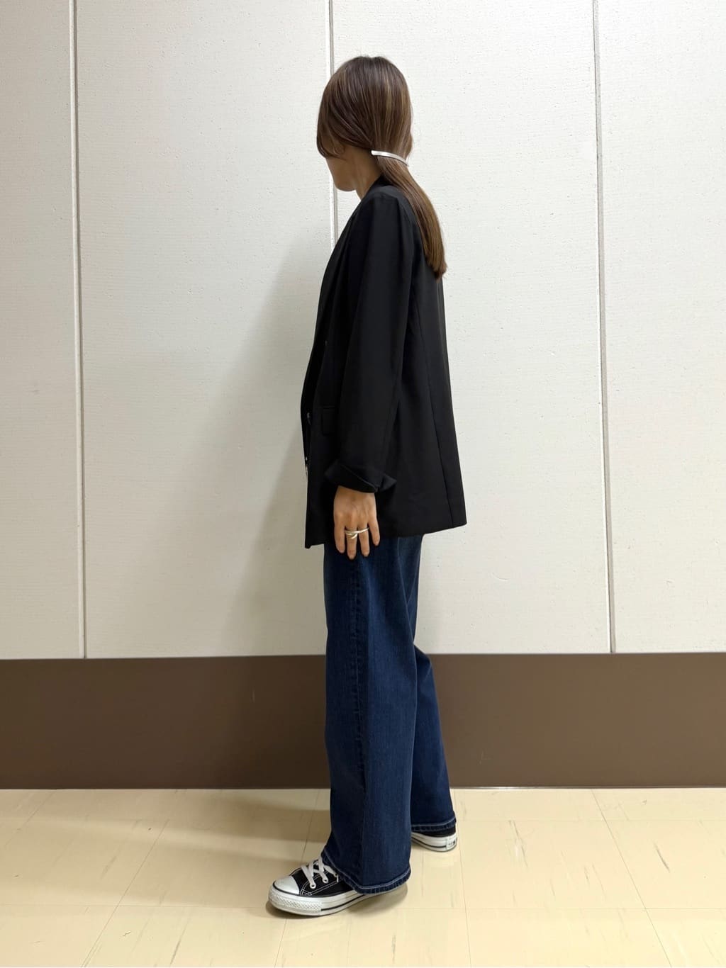 mamiさんの「INDIVI｜【インナーとしても活躍！】フリンジジャカードチュニック」を使ったコーディネート