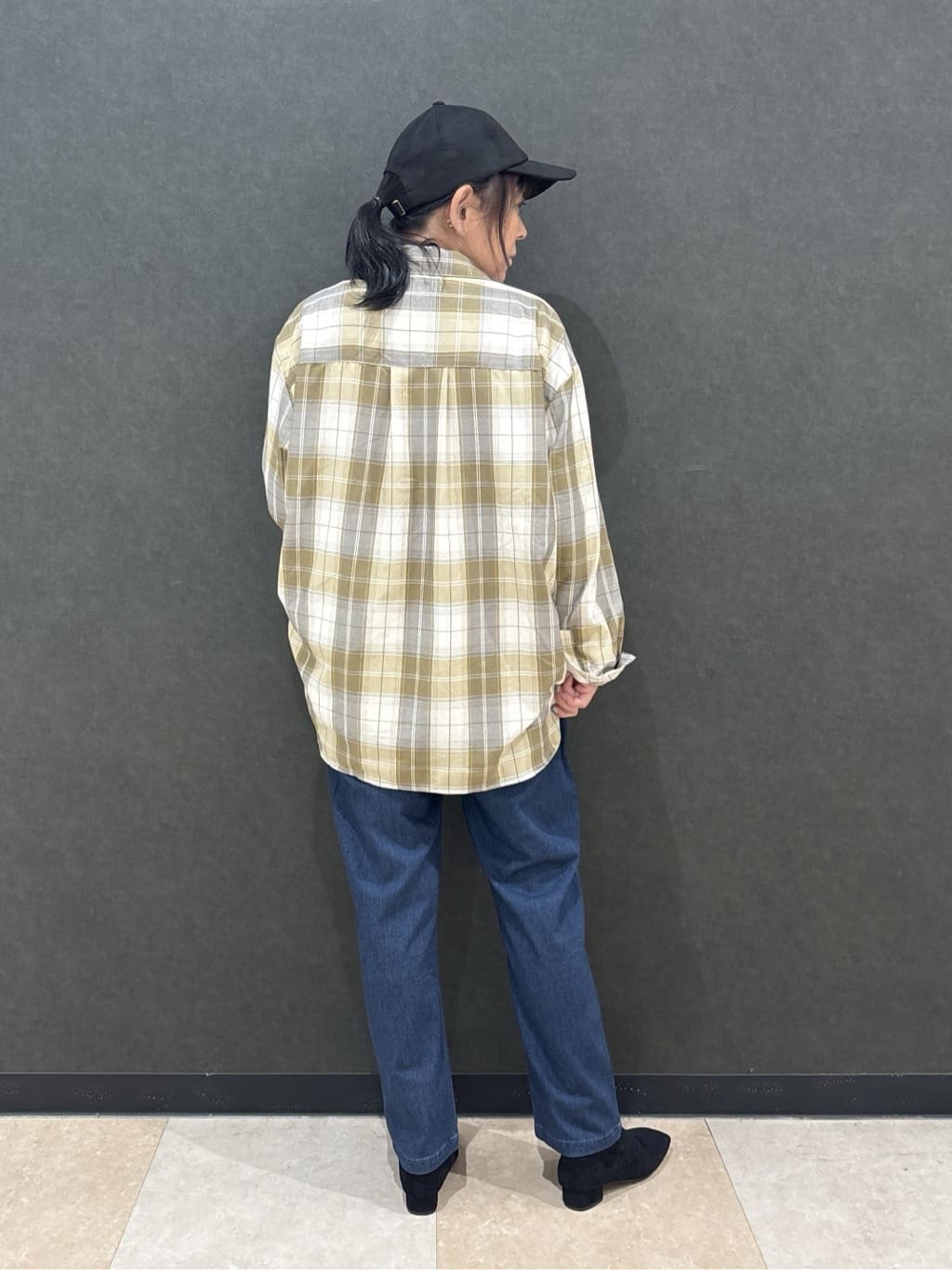 わかさんの「SHOO･LA･RUE｜【洗濯機可/S-LL】程よい抜け感 大人のチェックシャツ」を使ったコーディネート