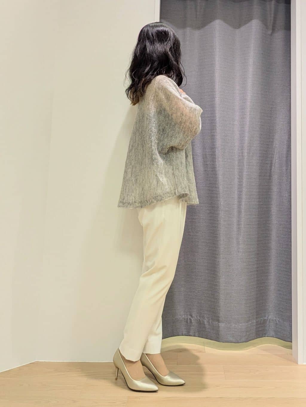 miiさんの「INDIVI｜【キッドモヘヤ素材】ラウンドヘムニット」を使ったコーディネート