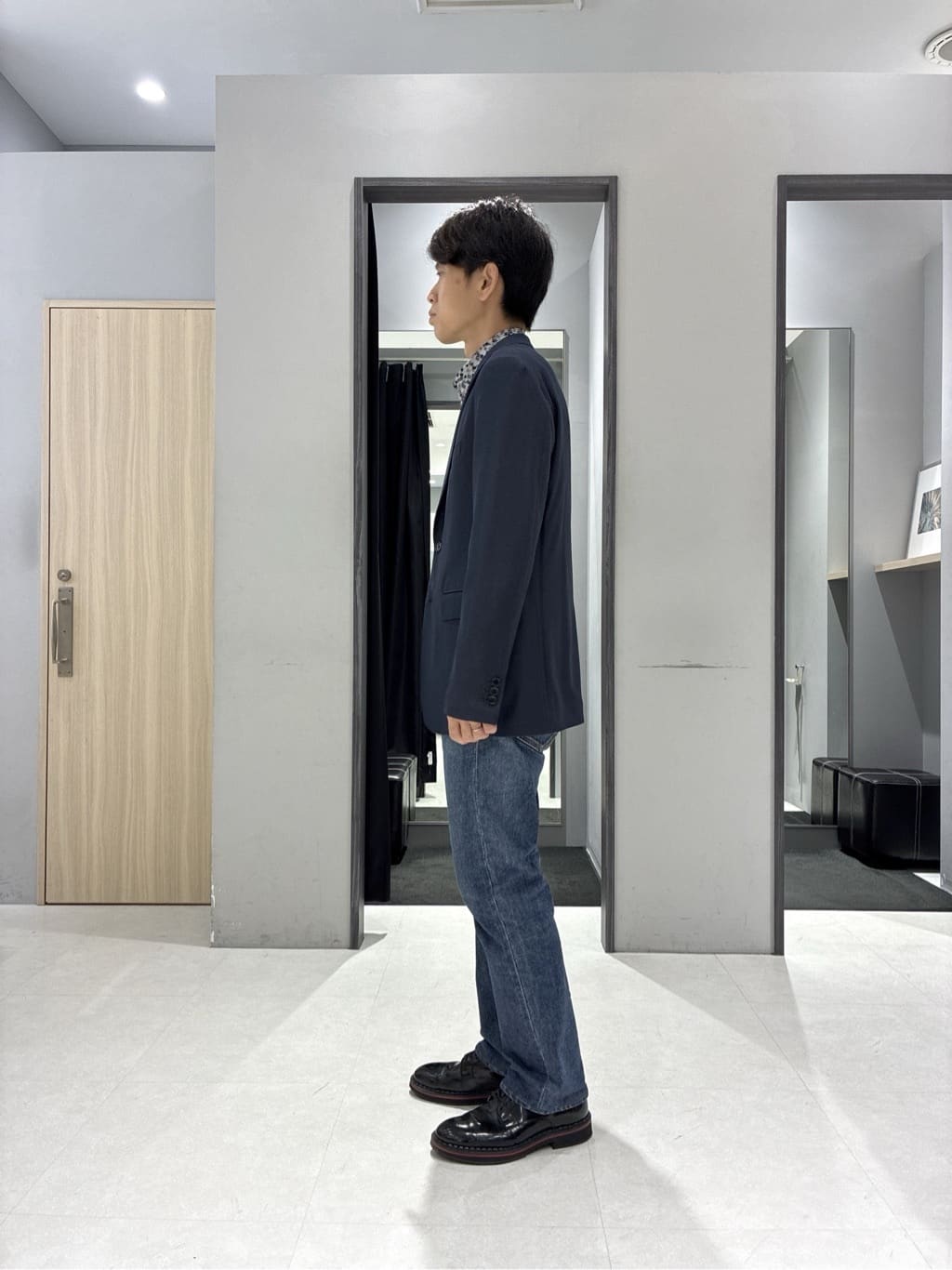 わいずみさんの「TAKEO KIKUCHI｜【360&deg;ストレッチ／セットアップ対応】None Of Stress ジャケット」を使ったコーディネート