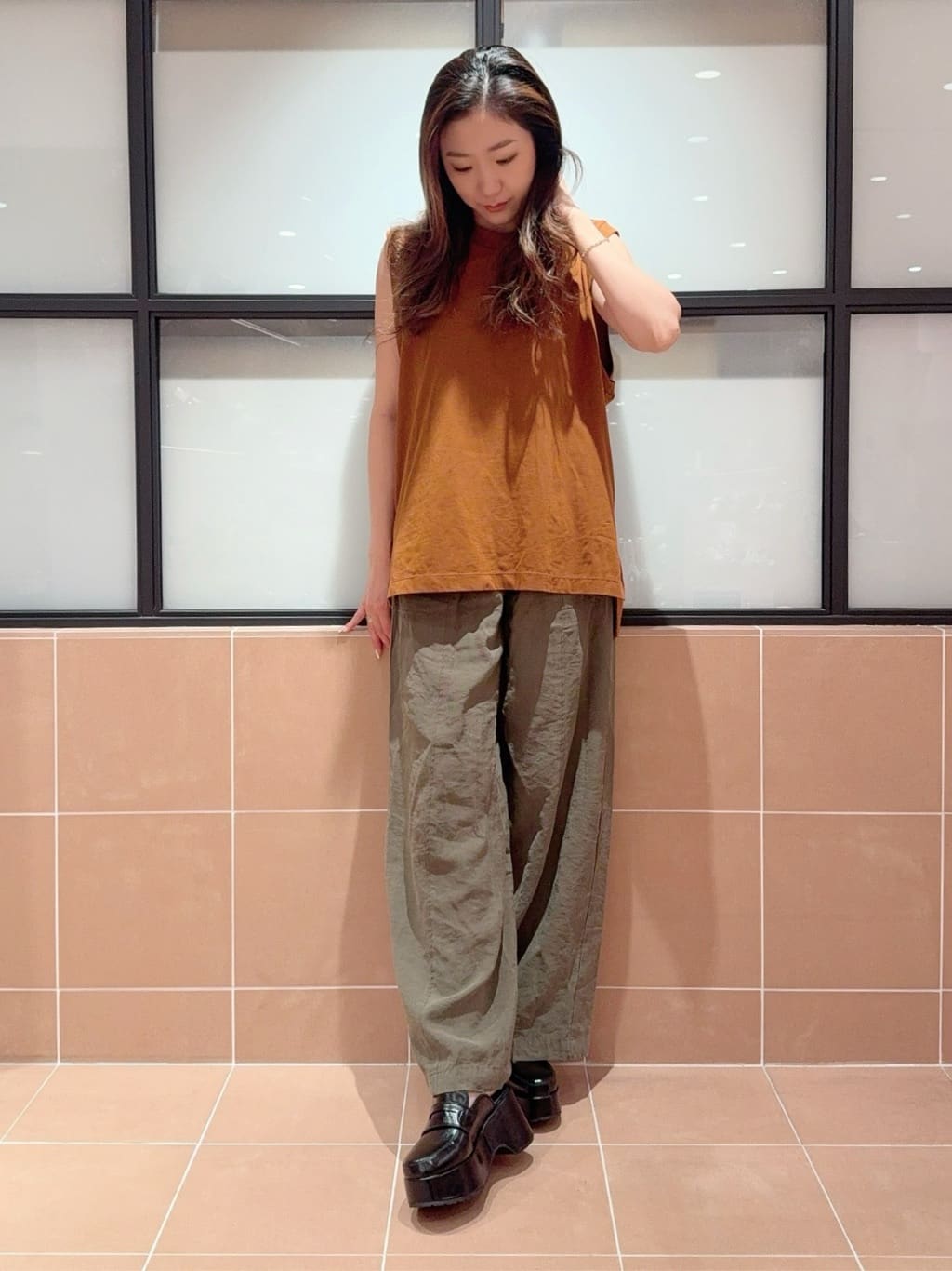 kaoriさんの「ESPERANZA｜厚底サボローファー」を使ったコーディネート