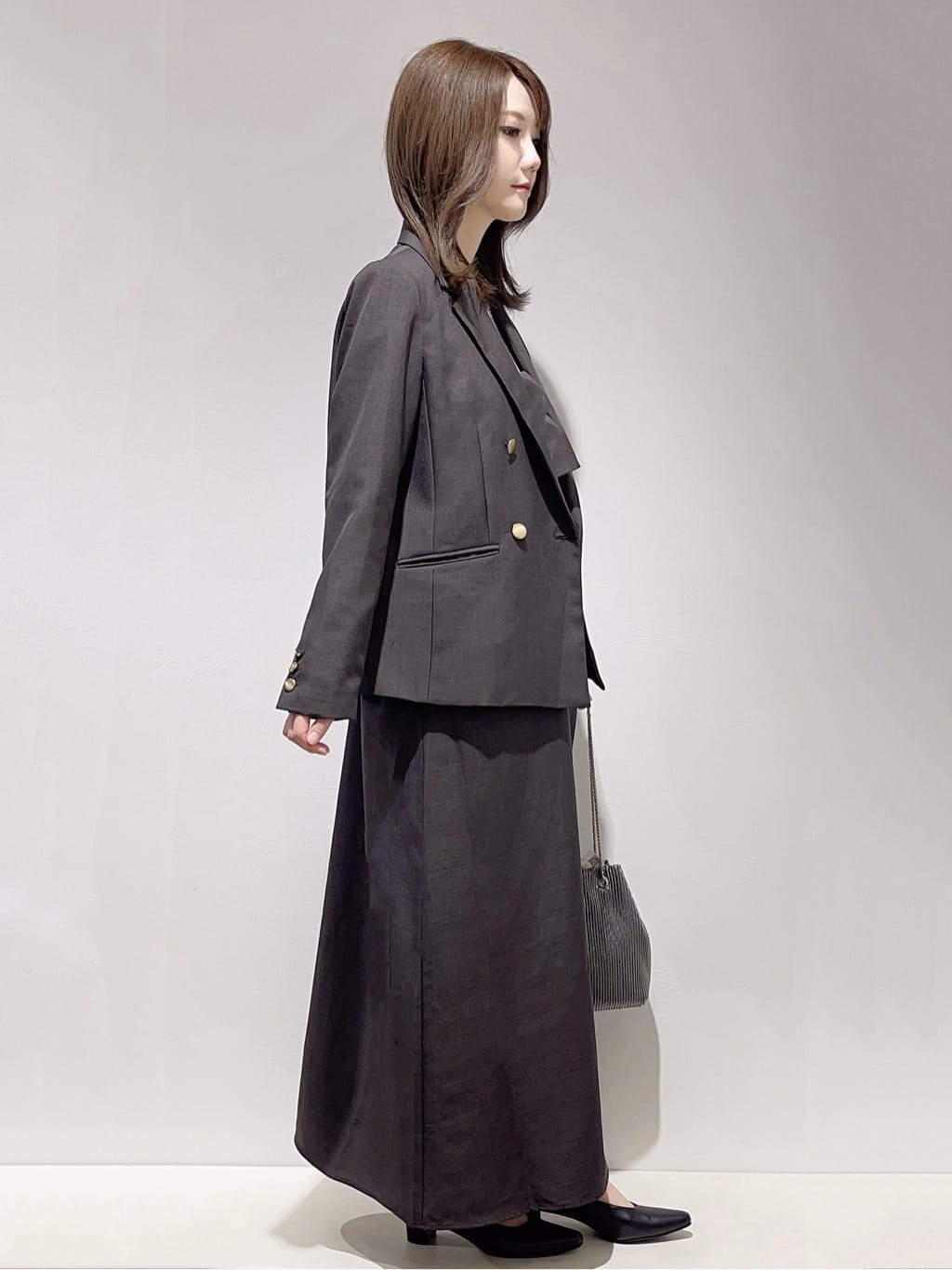 HITOMIさんの「grove｜【カセット服】ダブルブレストテーラードジャケット」を使ったコーディネート