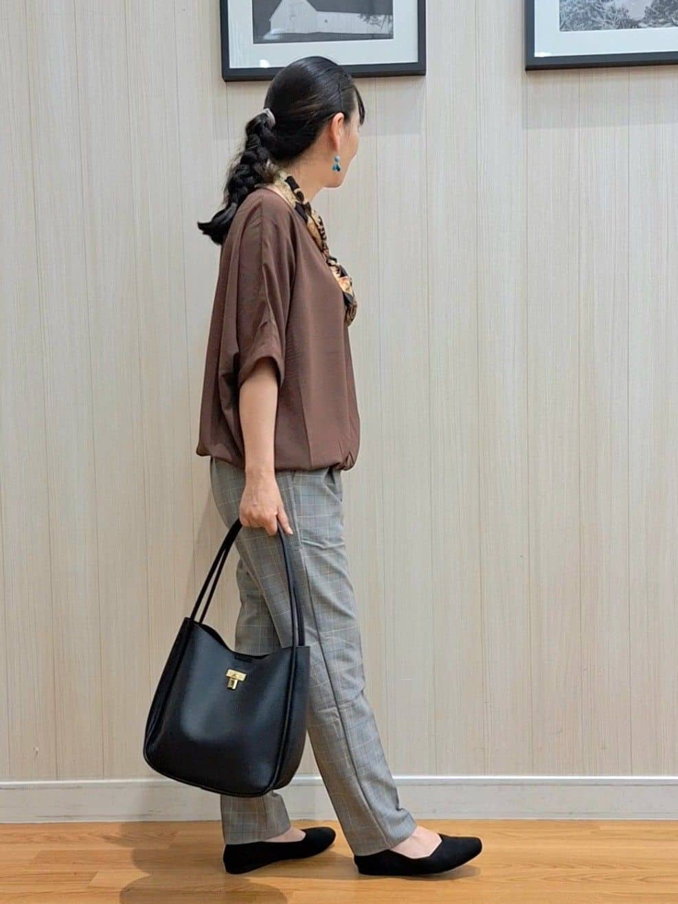 Saoさんの「SHOO･LA･RUE｜【洗濯後しわになりにくい】さらっとタッチの 5分袖ドルマンブラウス」を使ったコーディネート