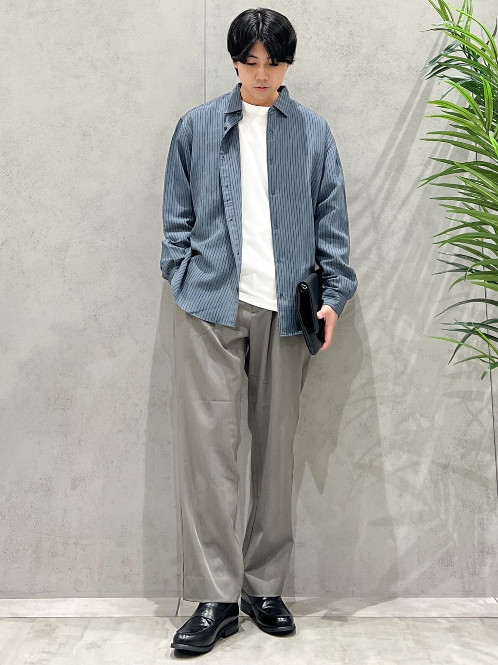 SHI-MAさんの「THE SHOP TK｜チェック＆ストライプ アソート長袖シャツ【洗濯機OK】」を使ったコーディネート