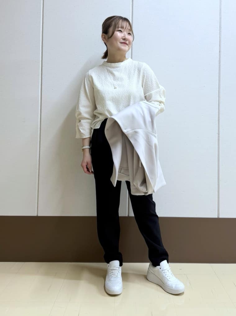 Rikoさんの「INDIVI｜【UVケア／吸汗速乾】スリーブデザインブラウス」を使ったコーディネート