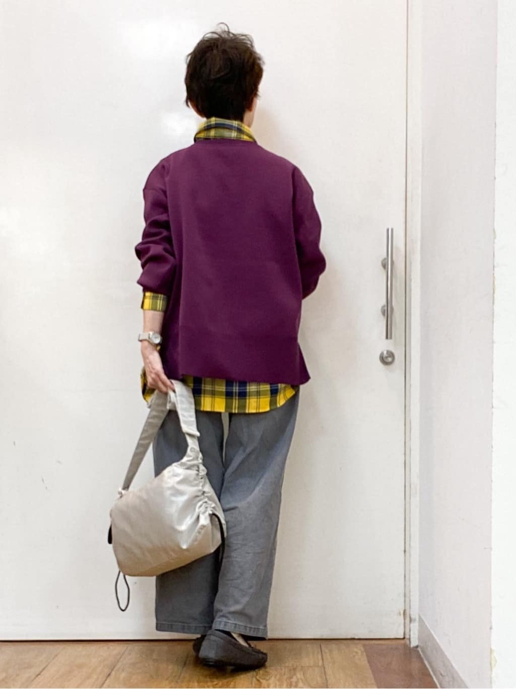 みぃさんの「SHOO･LA･RUE｜【洗濯機可/S-LL】程よい抜け感 大人のチェックシャツ」を使ったコーディネート