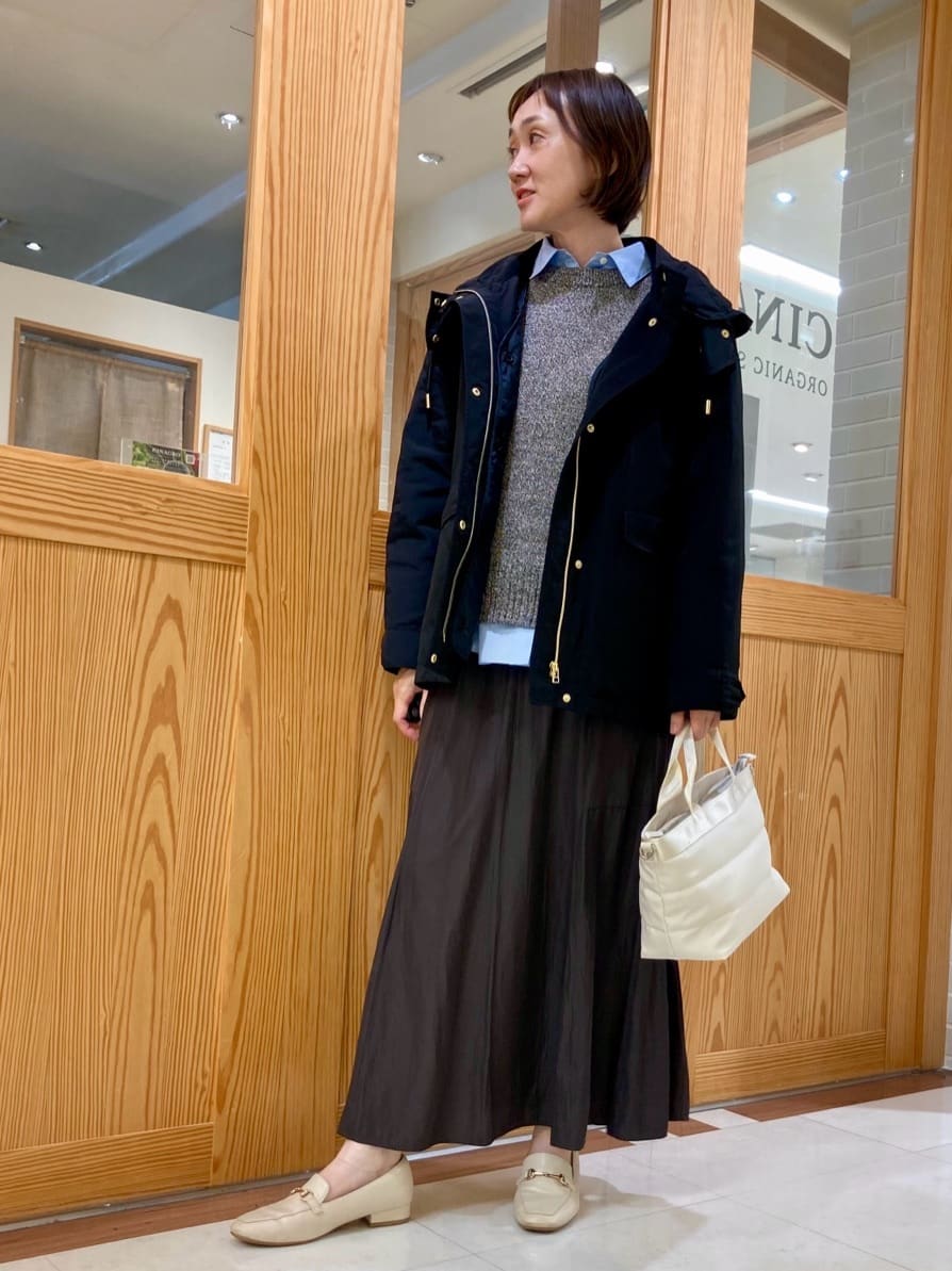 ゆうさんの「UNTITLED｜【重ね着レイヤードに】杢調ニットベスト」を使ったコーディネート