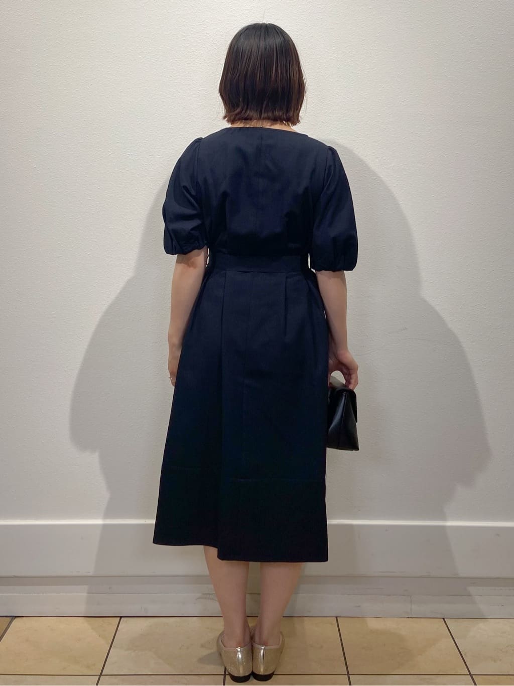 kimiさんの「index｜タックパフスリーブワンピース【洗濯機洗い可／イージーアイロン】」を使ったコーディネート