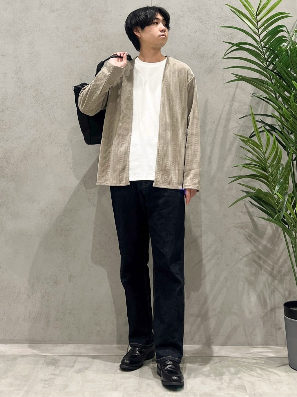 SHI-MAさんの「THE SHOP TK｜【セットでお買い得！】モールニットカーディガン＋長袖Tシャツ　洗濯機OK/吸水速乾・毛玉になりにくい」を使ったコーディネート