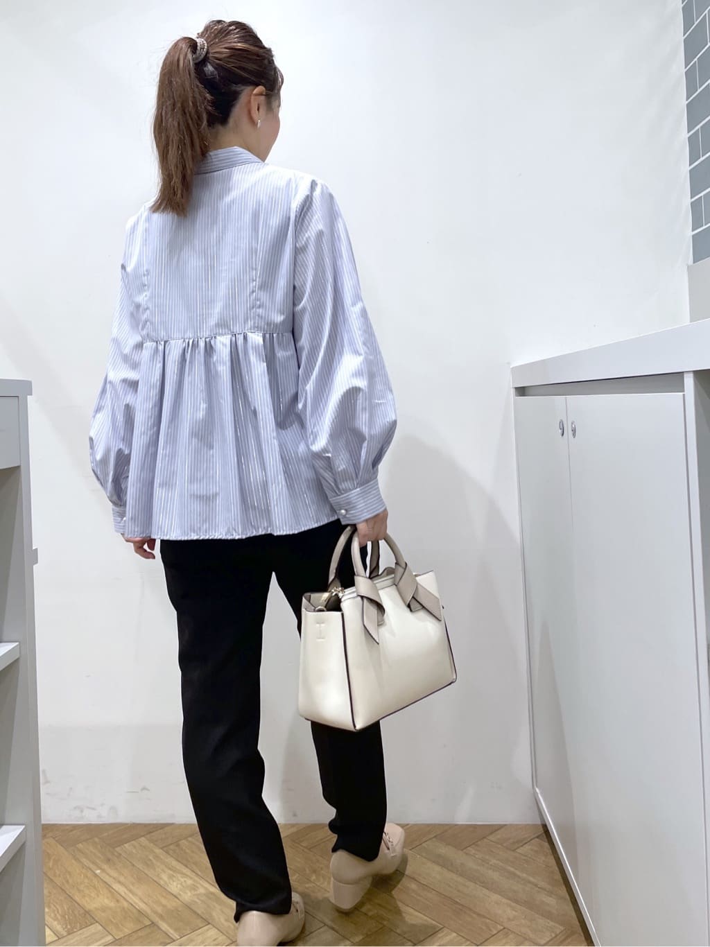 Junさんの「index｜《XS-LLサイズ》ストレッチテーパードパンツ／セットアップ対応【洗濯機洗い可／イージーアイロン／防」を使ったコーディネート