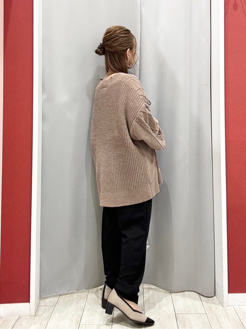 shioさんの「SHOO･LA･RUE｜【高レビュー/洗濯後しわになりにくい】1枚でサマ見え 8分袖ドルマンブラウス」を使ったコーディネート