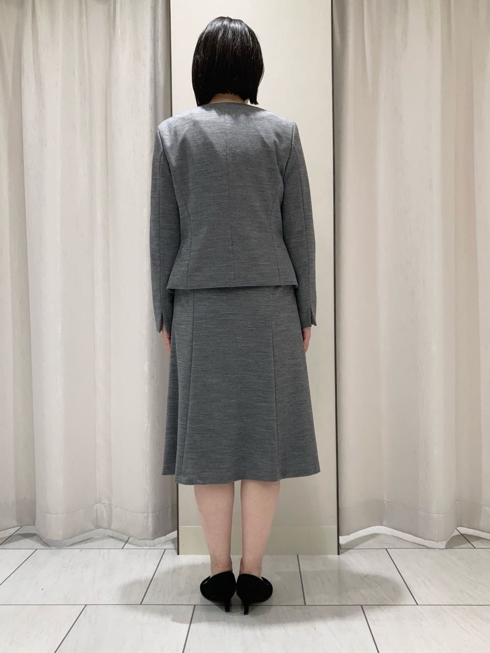 わたなべさんの「UNTITLED｜【洗えるスーツ/ストレッチ】ウール混ジャージ ノーカラージャケット」を使ったコーディネート