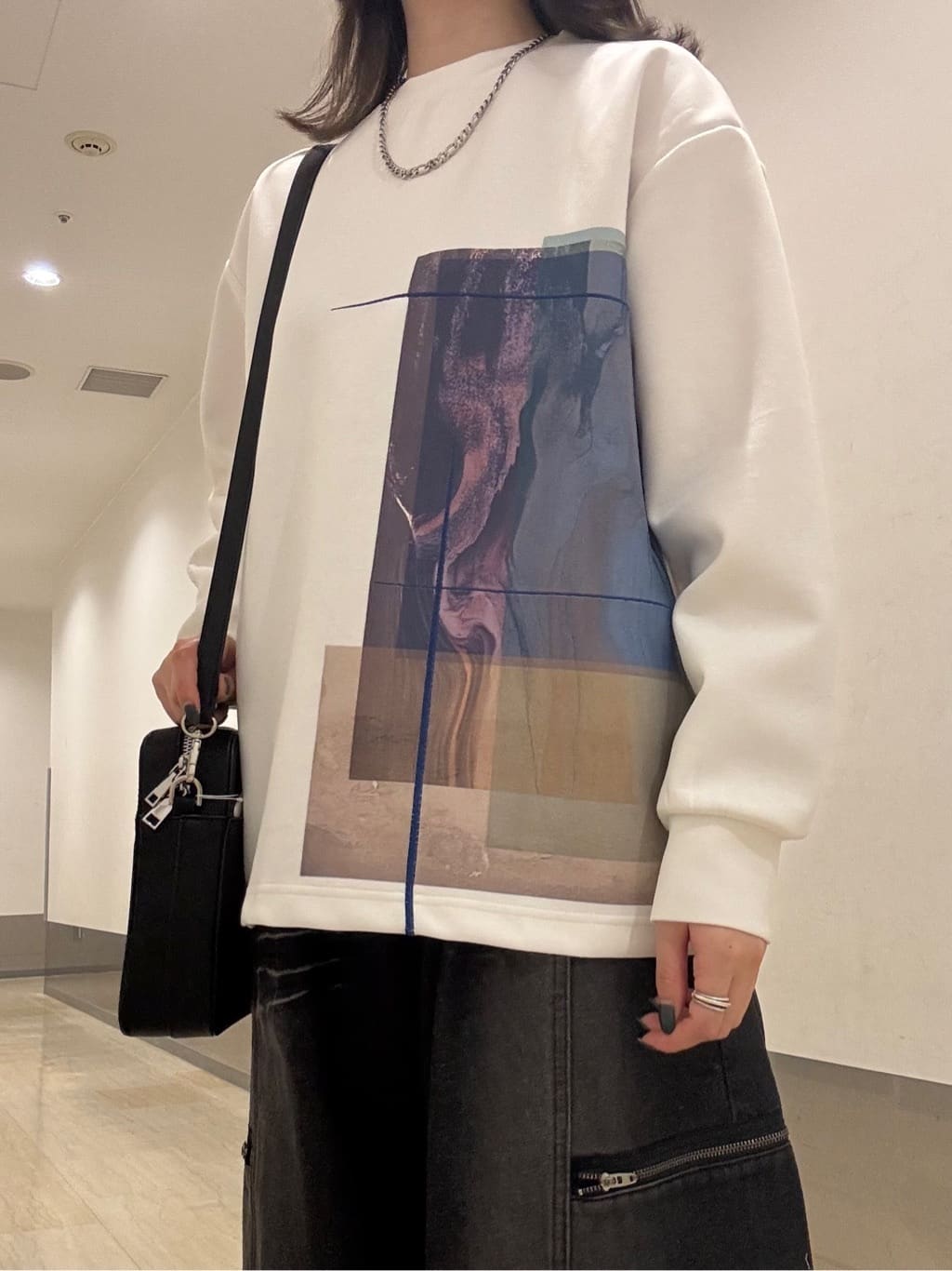 Renaさんの「tk.TAKEO KIKUCHI｜長袖 サイドスタックプリントカットソー」を使ったコーディネート