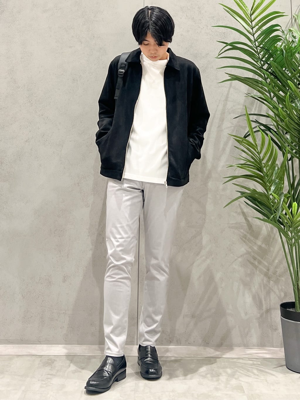 SHI-MAさんの「THE SHOP TK｜ジャケット長袖Tシャツ 【ON/OFF兼用】」を使ったコーディネート