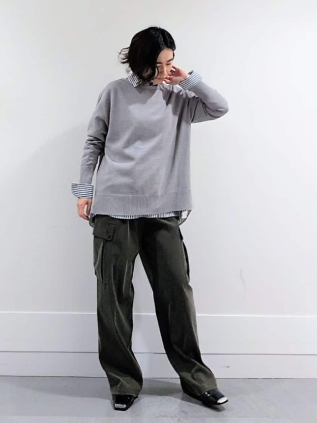 ミズタさんの「UNTITLED｜【8色展開/体型カバー】魅せるタイムレスニット」を使ったコーディネート