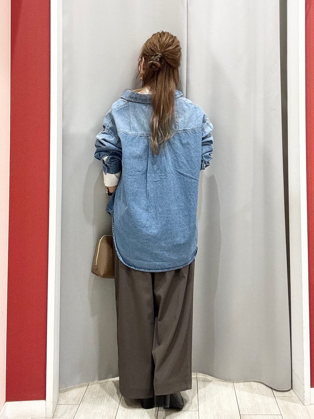 shioさんの「SHOO･LA･RUE｜【着丈選べる/S-LL】触れる度ひんやり ゆるきれい イージーワイドパンツ」を使ったコーディネート