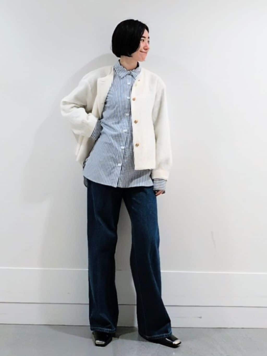 ミズタさんの「UNTITLED｜【ジャケット風/メタルボタン】アルパカ混シャギーカーディガン」を使ったコーディネート