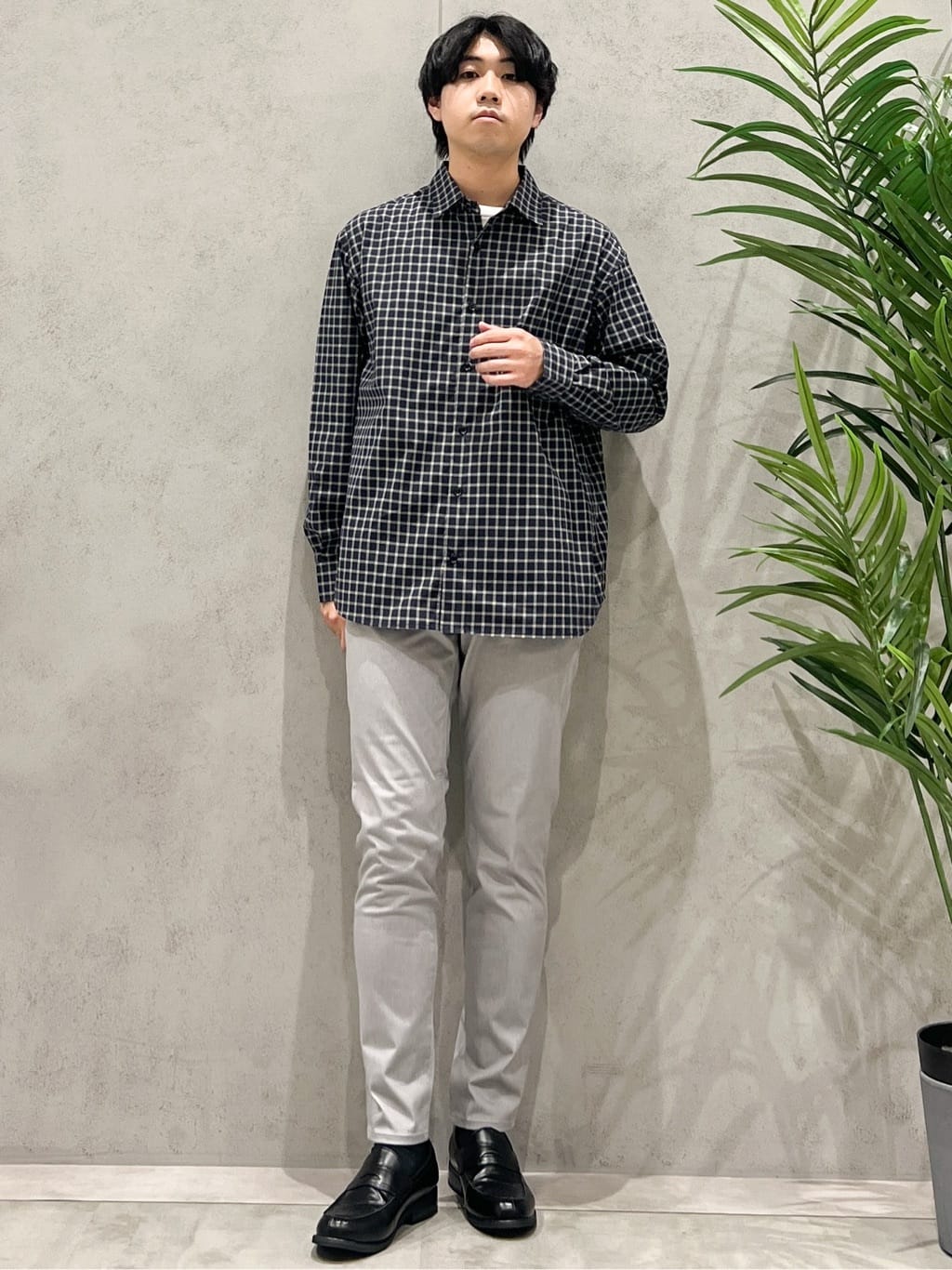 SHI-MAさんの「THE SHOP TK｜チェック＆ストライプ アソート長袖シャツ【洗濯機OK】」を使ったコーディネート