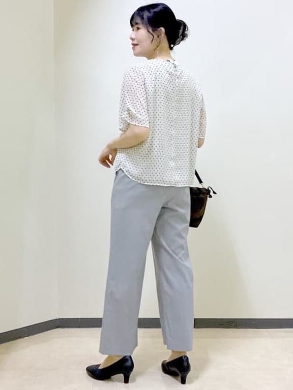  beni_gingerさんの「Reflect｜【マシンウォッシュ可／セットアップ可】コツキ柄プリントブラウス」を使ったコーディネート