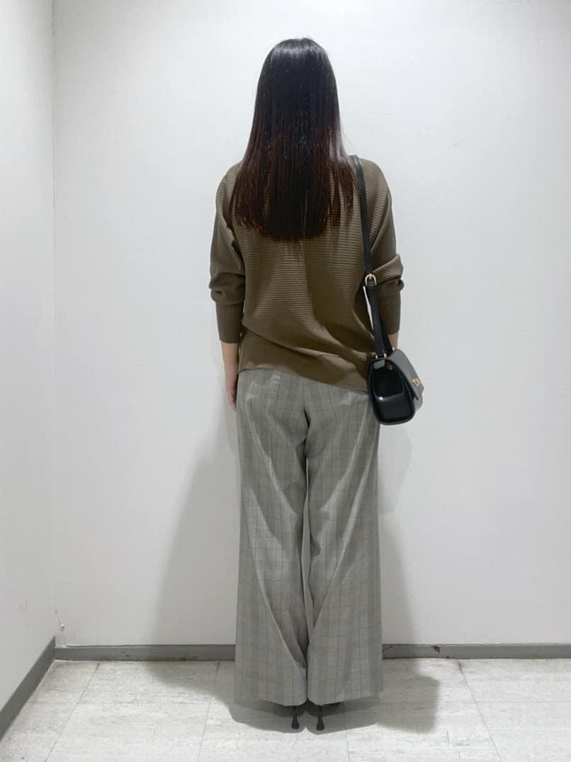 meiさんの「INDIVI｜【洗える／体型カバー】美シルエットニット」を使ったコーディネート