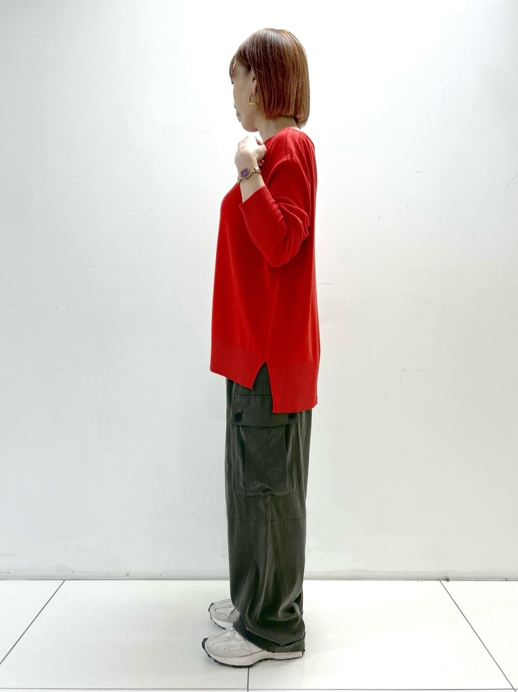 hacoさんの「UNTITLED｜【8色展開/体型カバー】魅せるタイムレスニット」を使ったコーディネート