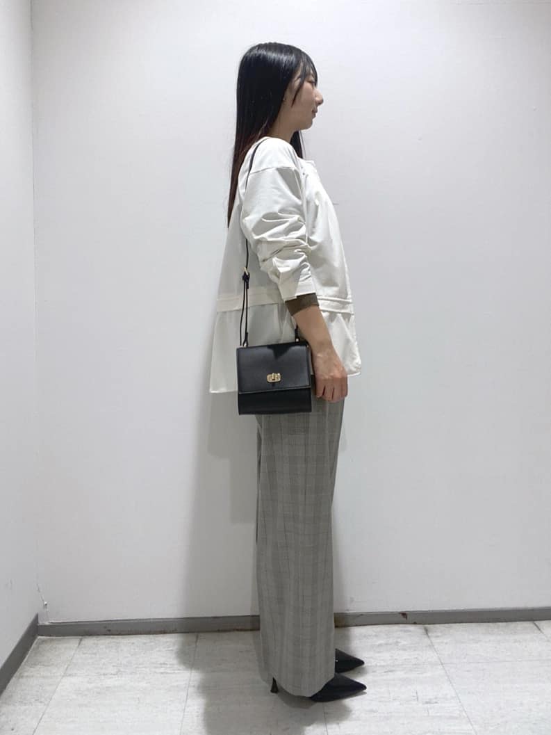 meiさんの「INDIVI｜【洗える／体型カバー】美シルエットニット」を使ったコーディネート