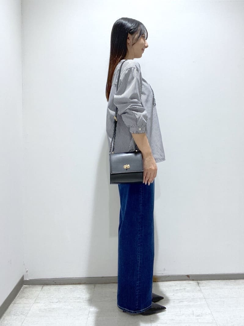 meiさんの「INDIVI｜【洗える】胸元タックフリル長袖ブラウス」を使ったコーディネート