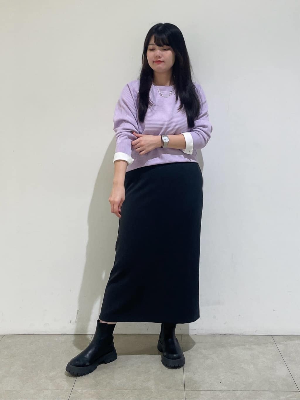 emikaさんの「INDIVI｜【洗える／体型カバー】美シルエットニット」を使ったコーディネート