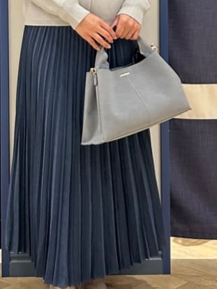 Orikaさんの「grove｜【毛玉軽減／洗える】編地切替カーディガン」を使ったコーディネート