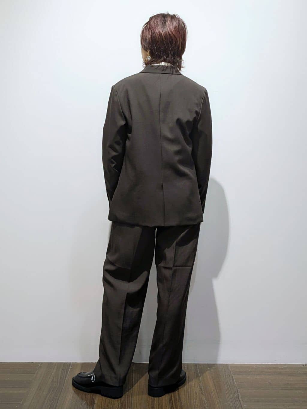 4410さんの「THE SHOP TK｜ベルト付バレルパンツ【セットアップ可】/CAVIANシリーズ」を使ったコーディネート