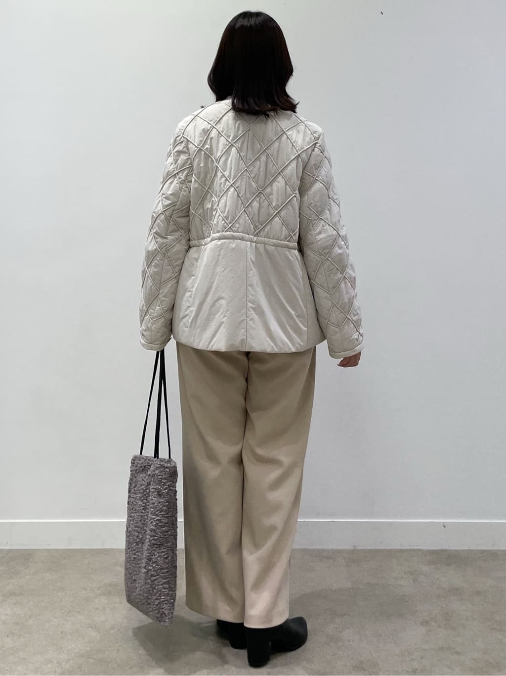 yukariさんの「Reflect｜【気軽な羽織に◎】中綿キルティングショートコート」を使ったコーディネート