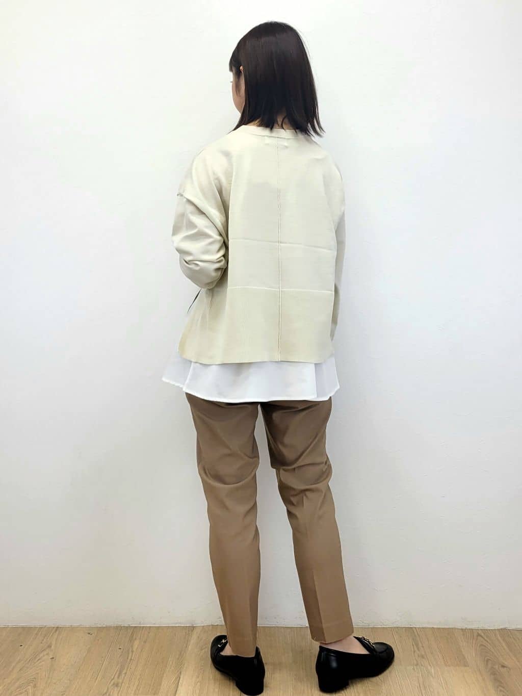LISAさんの「OPAQUE.CLIP｜《ツインセット》リラクシーサイドスリットニット&times;ドッキングタンク【洗濯機洗い可】」を使ったコーディネート