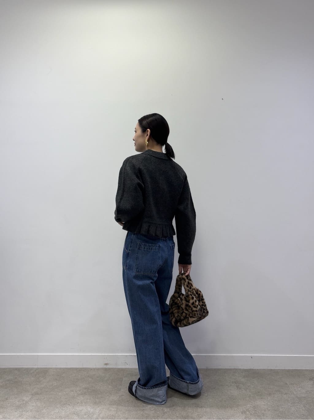 ayanoさんの「INDIVI｜ロールアップデニム」を使ったコーディネート