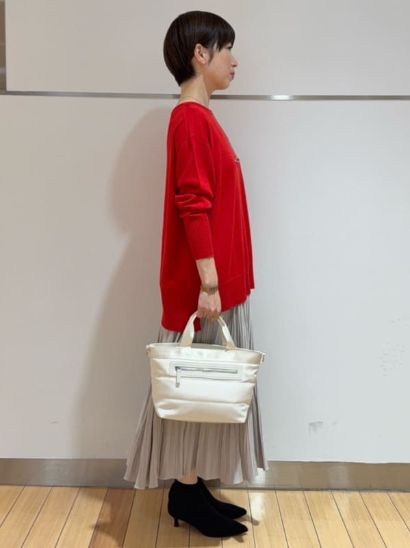 あやさんの「UNTITLED｜【シワ知らず/ウエストゴム】スエード風プリーツスカート」を使ったコーディネート