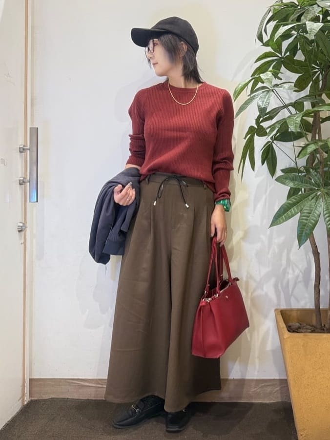 misakiさんの「SHOO･LA･RUE｜【S-LL】柔らかくて軽い さっと羽織れるフェイクスエードブルゾン【CIRCRIC】」を使ったコーディネート