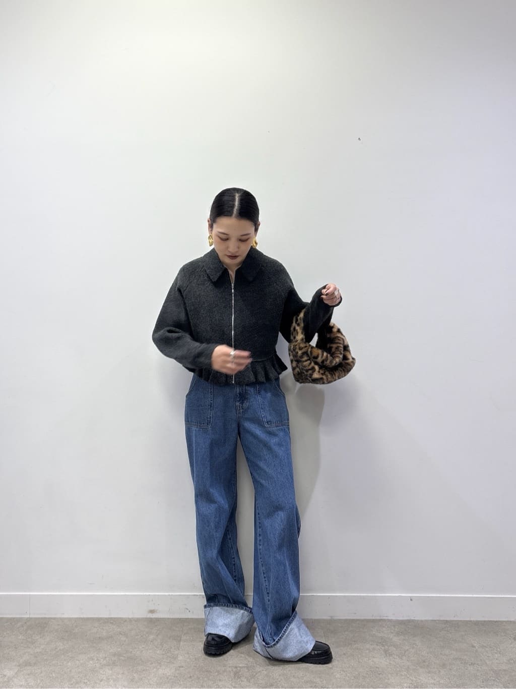ayanoさんの「INDIVI｜ロールアップデニム」を使ったコーディネート