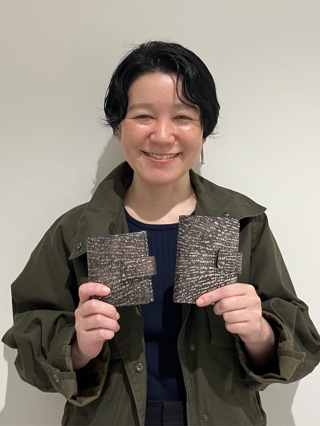 Cさんの「HIROKO HAYASHI｜DAMASCO（ダマスコ）薄型二つ折り財布」を使ったコーディネート