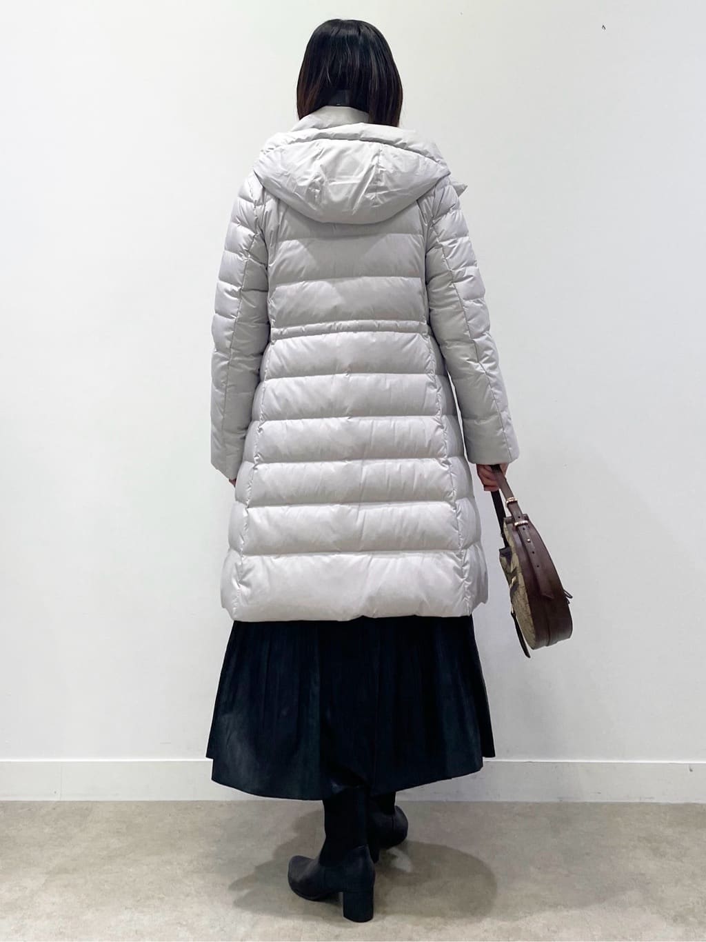 あやたかさんの「Reflect｜【SS-4Lサイズ／ウエスト調整可】フーデッドロングダウンコート」を使ったコーディネート