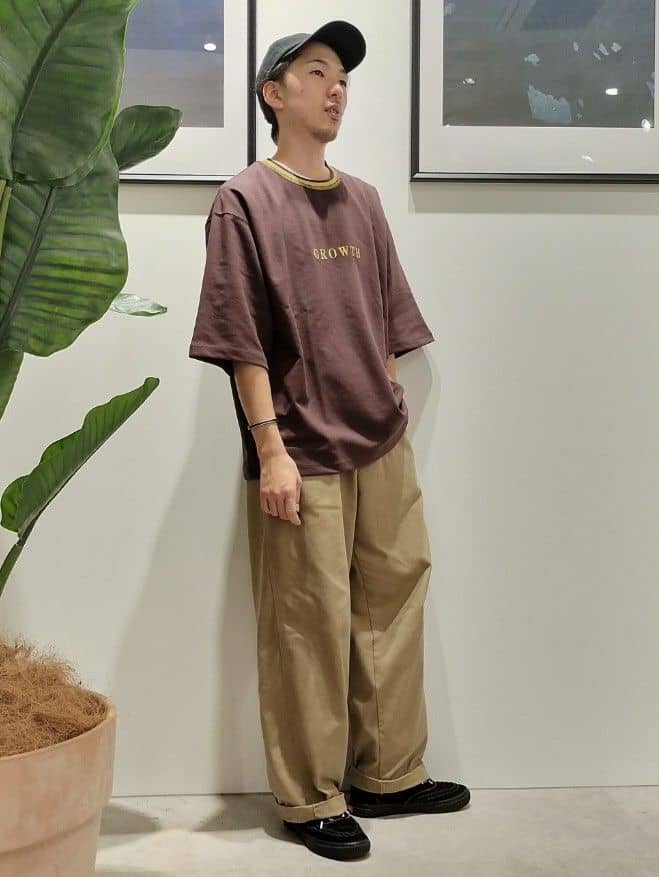 takutoさんの「THE SHOP TK｜配色刺繍6分袖Tシャツ 【ビッグシルエット／洗濯機OK】」を使ったコーディネート